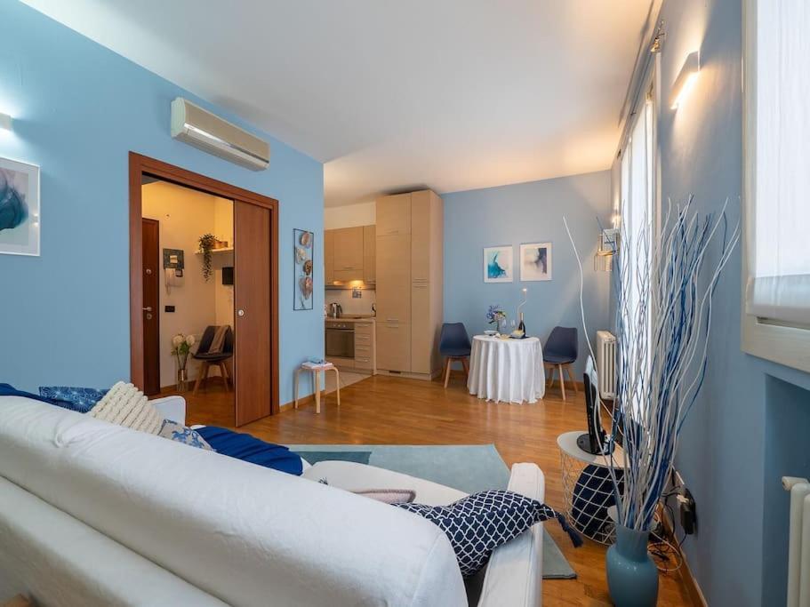 Glamour Home Milan Bagian luar foto