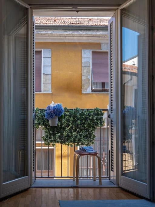 Glamour Home Milan Bagian luar foto