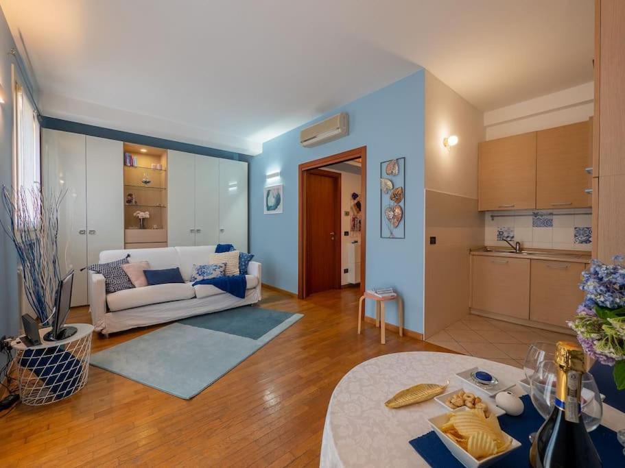 Glamour Home Milan Bagian luar foto