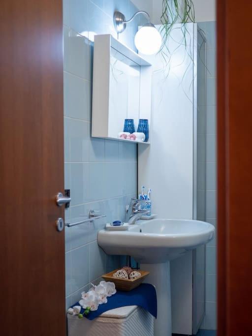 Glamour Home Milan Bagian luar foto